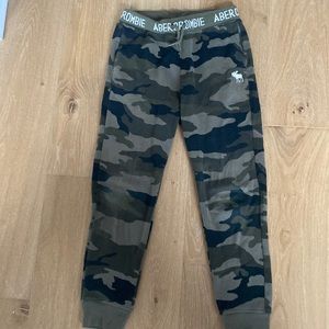 Abercrombie Kids Camo Sweatpants
